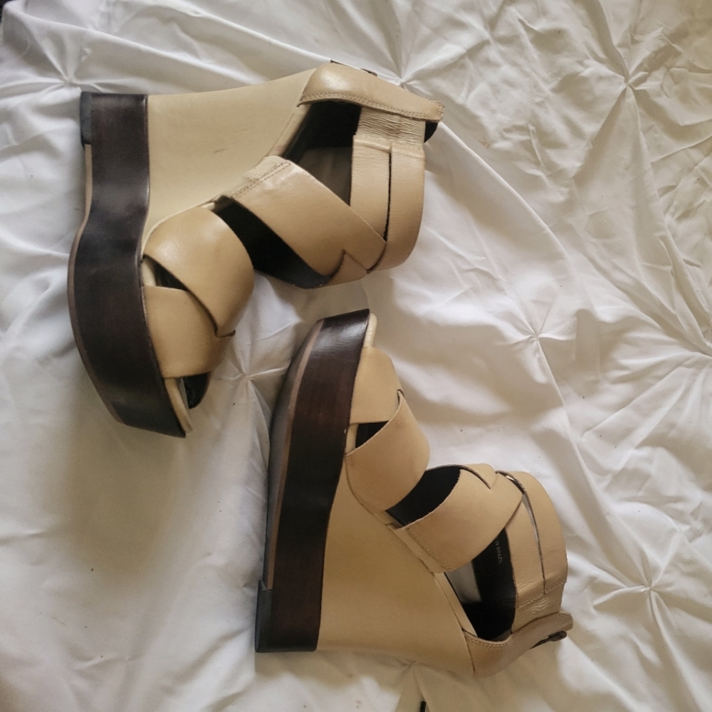 Women's heels